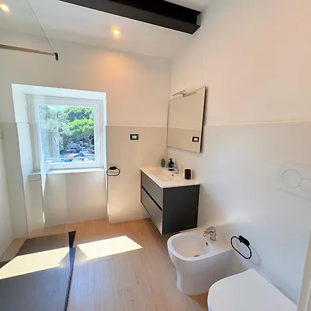 아파트 La Gemma Fronte Mare *