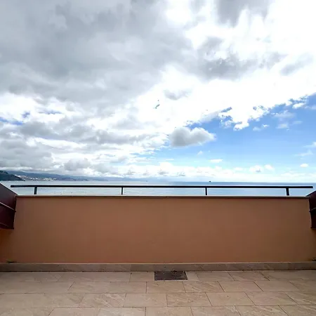 La Gemma Fronte Mare *