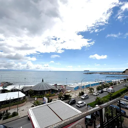 Apartment La Gemma Fronte Mare *