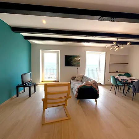 La Gemma Fronte Mare Apartment