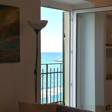 La Gemma Fronte Mare Apartment